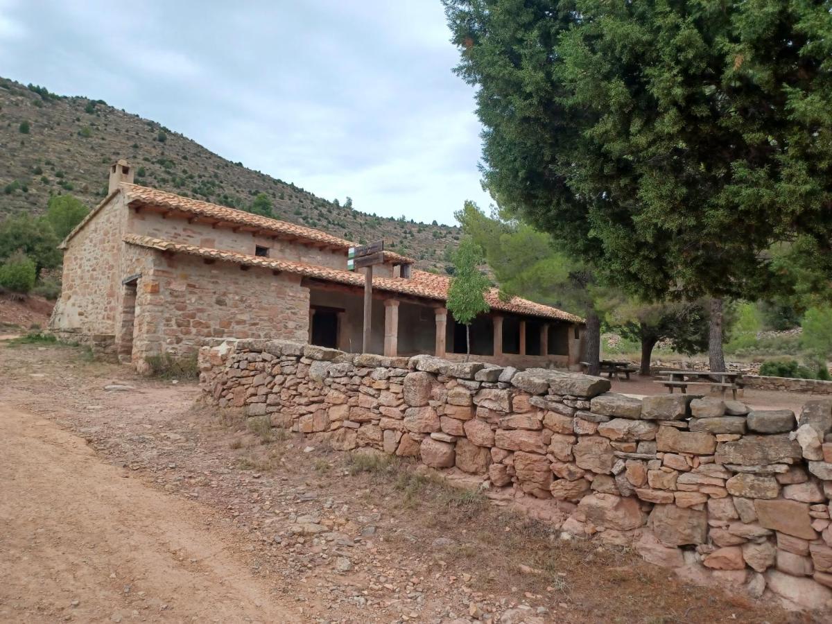 Villa La Vieja Escuela Fuentes de Rubielos Exterior foto